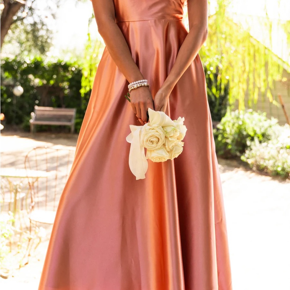 Ivy city Co Tessie Dress in apricot crush